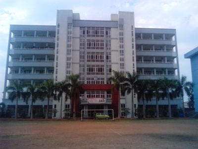 Chuẩn bị cơ sở vật chất đón học sinh - sinh viên khóa mới năm học 2014 - 2015